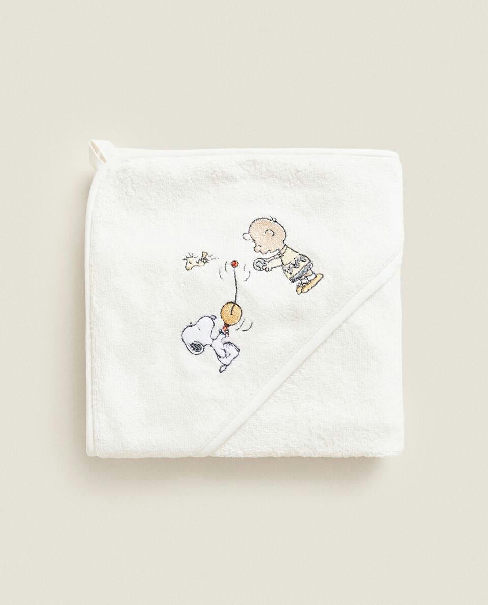 PEANUTS BABY CAPE